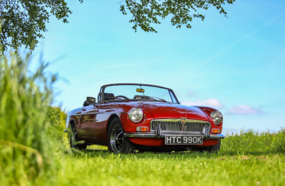 Car&Classic Beauty Pic small.jpg