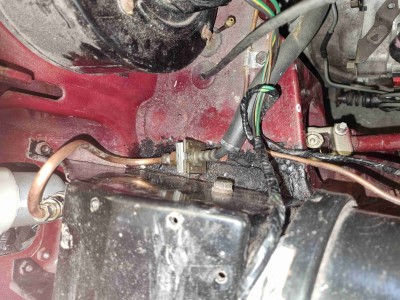 Pipe bracket.jpg
