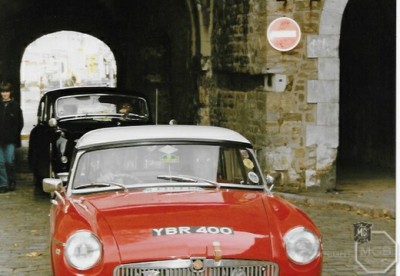 YBR400 Click for full size Image